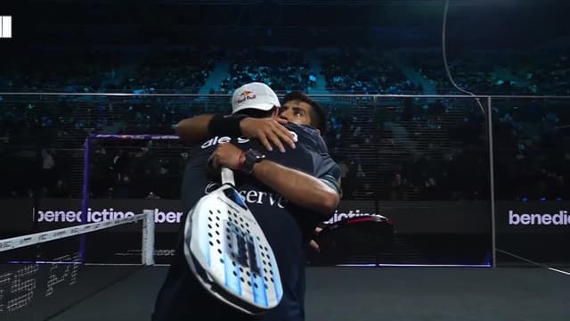 Great Smash by Galan to win a long rally